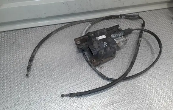 Opel Insignia A Hand brake control module 13310023
