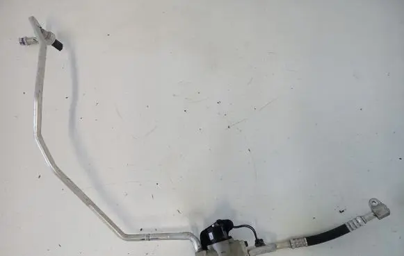 Air conditioning (A/C) pipe/hose