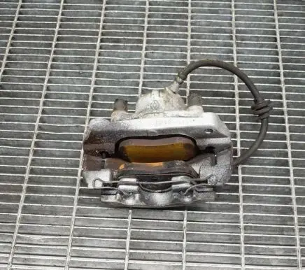 Renault Captur Front brake caliper