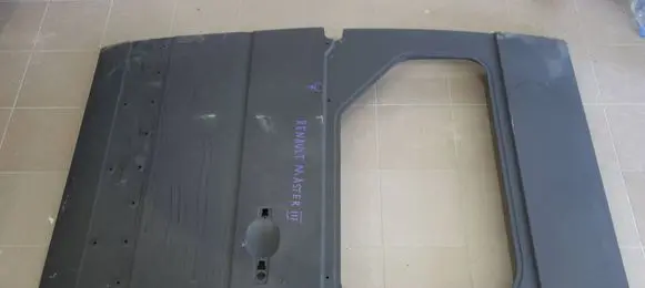 Renault Master III Rear door 654174S38R