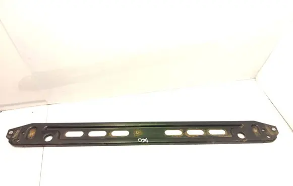 Volvo V60 Radiator mount bracket 31368100