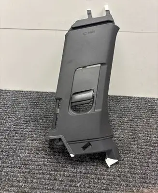 Volvo XC90 (B) pillar trim (top) 31363588 31377582