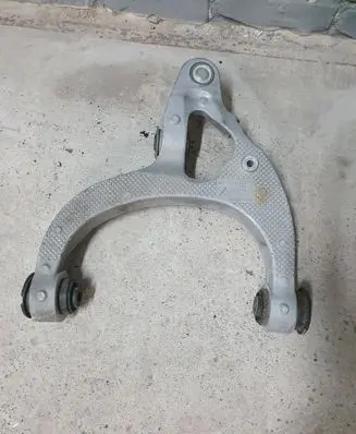 Ram 1500 Front lower control arm/wishbone 68261620 P68261620