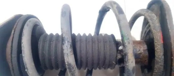 Toyota Auris 150 Front coil spring