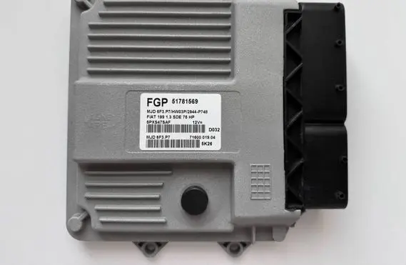 Fiat Grande Punto Engine control unit/module 51781569 MJD6F3P7