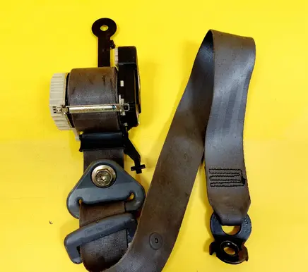 Renault Clio II Front seatbelt 30000931
