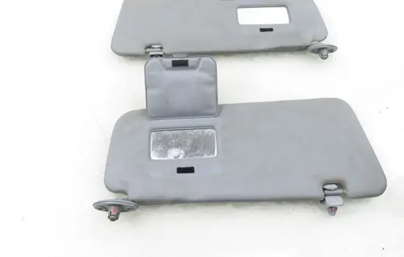 Toyota RAV 4 (XA20) Sun visor clip/hook/bracket