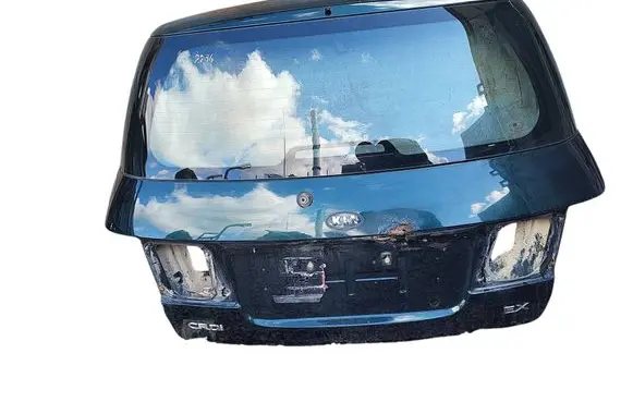 KIA Carens II Tailgate/trunk/boot lid