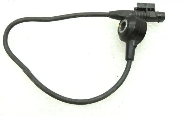 Mercedes-Benz C AMG W205 Detonation knock sensor A0071530428 A0009051906