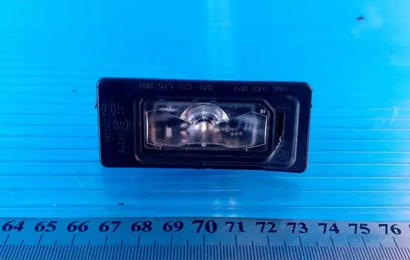 Audi A6 S6 C8 4K Number plate light 5NA943021