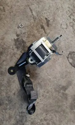 Nissan Primera Front seatbelt 86884AV710