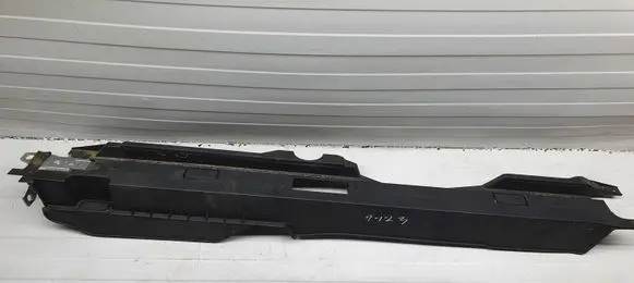 Mercedes-Benz ML W164 Other trunk/boot trim element 1646800131