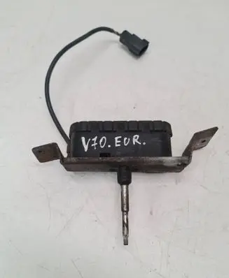 Volvo V70 Headlight wiper motor 0390200219