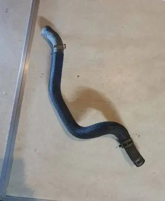 Chevrolet Captiva Engine coolant pipe/hose