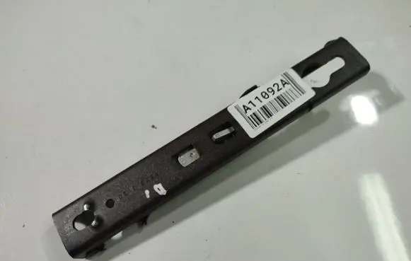 Citroen C4 I Seat belt adjustment rail 