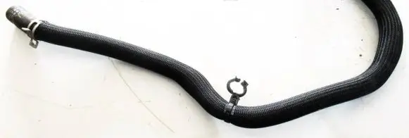 Nissan X-Trail T32 Engine coolant pipe/hose