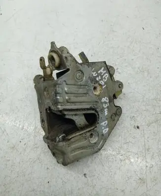 Mercedes-Benz 190 W201 Front door lock