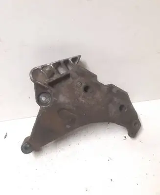 Volkswagen Golf V Engine mounting bracket 03L199207