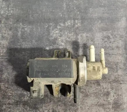 Audi A6 S6 C5 4B Turbo solenoid valve 1H0906627A 72190325 93T173
