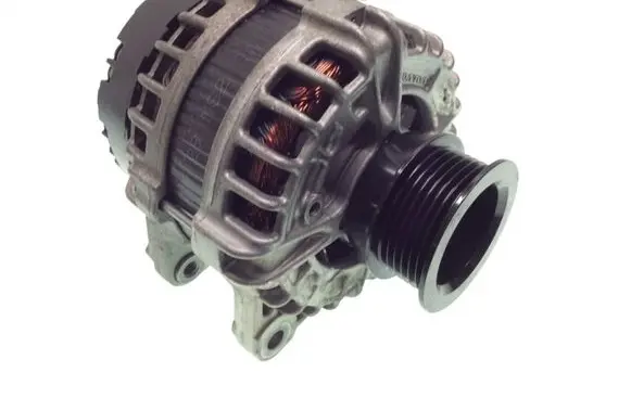 Volvo XC90 Generator/alternator 30659580 0125812009
