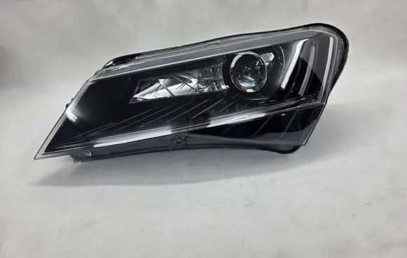 Skoda Superb B8 (3V) Headlight/headlamp SPEED3V1941015A 3V1941015A
