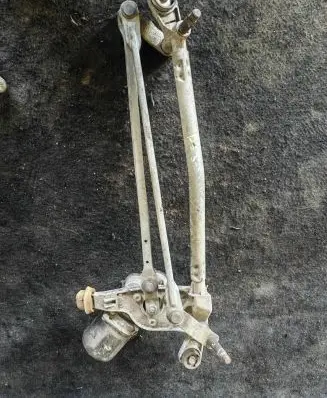 Citroen DS3 Front wiper linkage and motor