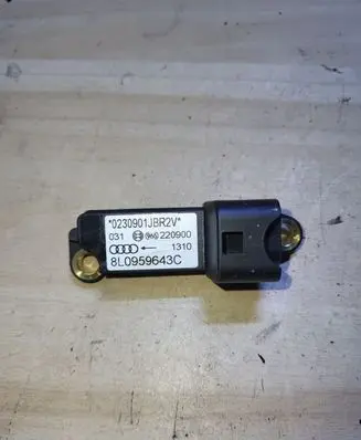 Audi A3 S3 8L Airbag deployment crash/impact sensor 8L0959643C