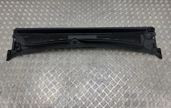 Renault Arkana Wiper trim 668115282R
