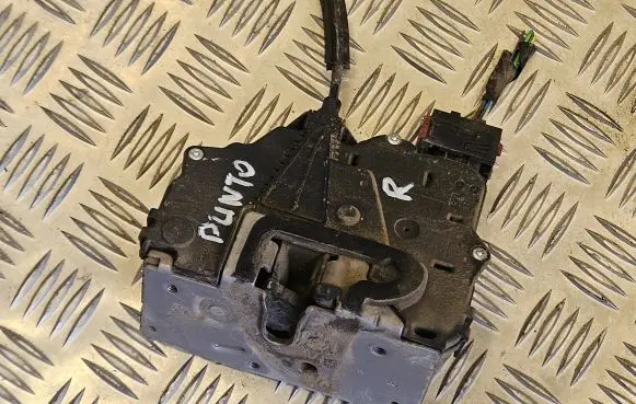 Fiat Punto (199) Front door lock 55702904 970572101 030406