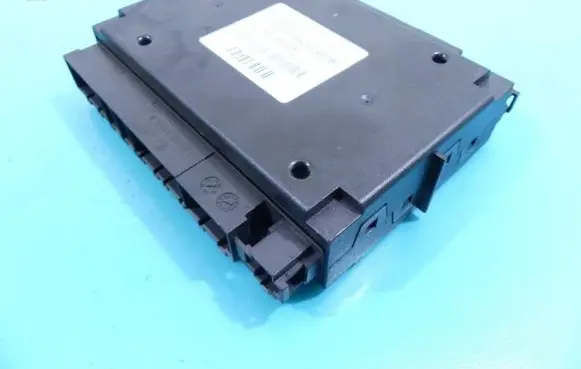 Volkswagen Touareg I Central body control module 7L6937049M IMPRK1265316