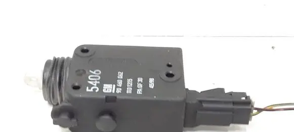 Opel Astra G Central locking motor 90460062