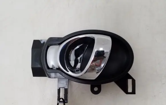 Nissan Juke I F15 Rear door interior handle 