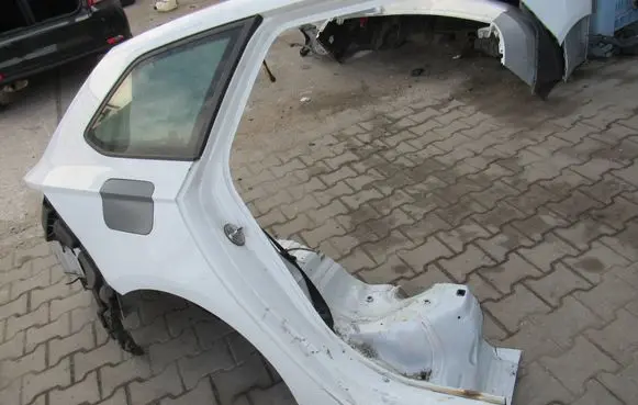 Seat Leon (5F) Rear quarter panel 