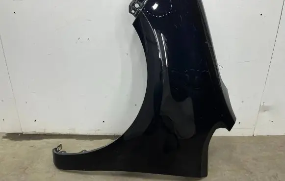 Seat Alhambra (Mk2) Fender 7N0821139