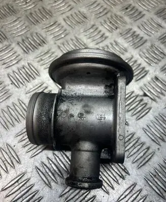 BMW 7 E65 E66 EGR valve 785452