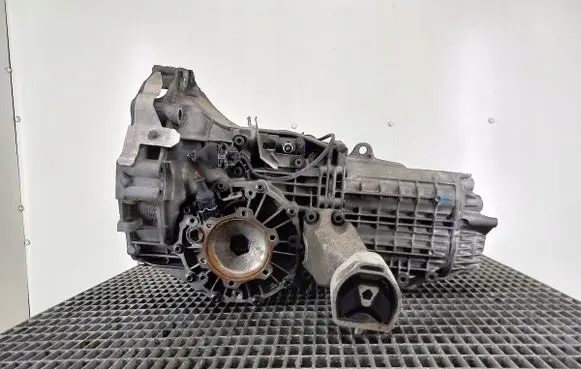 Volkswagen PASSAT B5.5 Manual 5 speed gearbox FHN