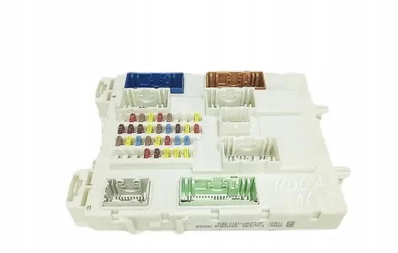 Ford Kuga II Fuse module F1DT14A073PF