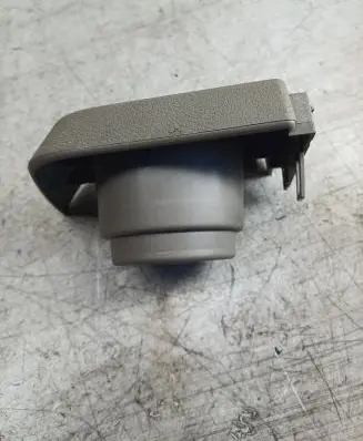 Volvo XC90 Cup holder back 