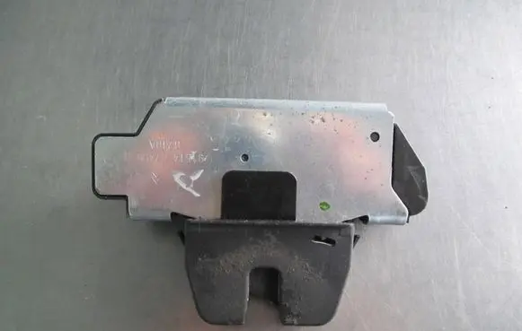 Peugeot 3008 I Tailgate/trunk/boot lock/catch/latch 9151487499 0210A