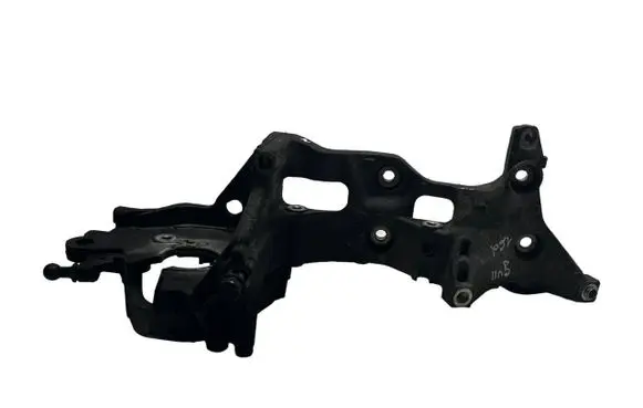 Volkswagen Golf VII Generator/alternator bracket 04L903143B