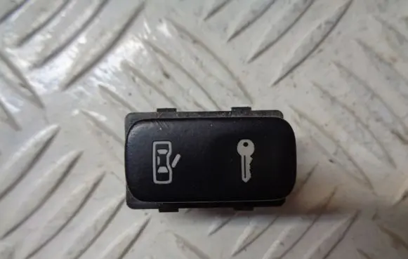 Skoda Yeti (5L) Central locking switch button 1Z0962125A