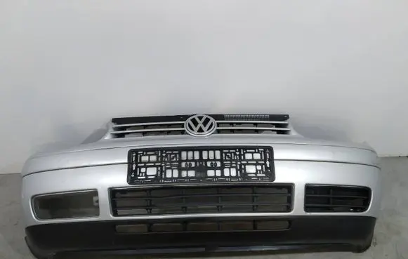 Volkswagen Golf IV Front bumper 