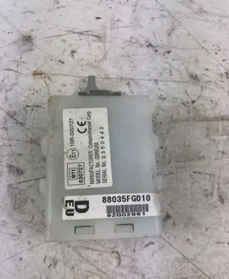 Subaru Forester SH Door central lock control unit/module 88035fg010