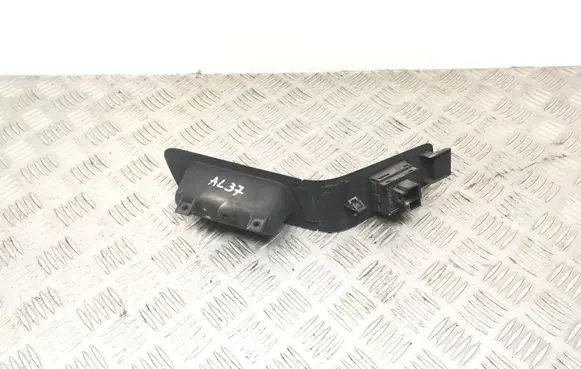 Jeep Grand Cherokee (WJ) Electric window control switch 820926 5HB57TRMAA