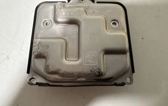 Audi Q5 SQ5 LED ballast control module 80A907397A 2100010580