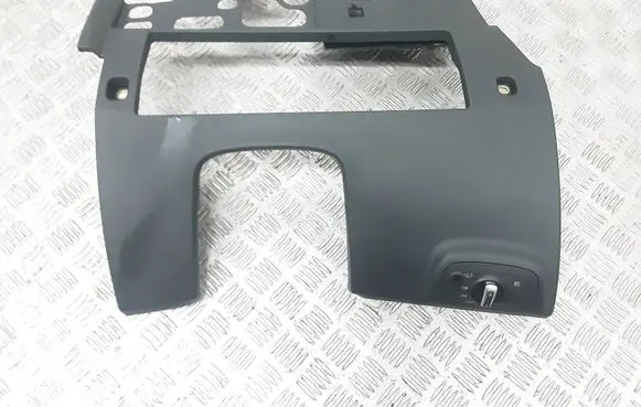 Audi A7 S7 4G Dashboard lower bottom trim panel 4G1880301