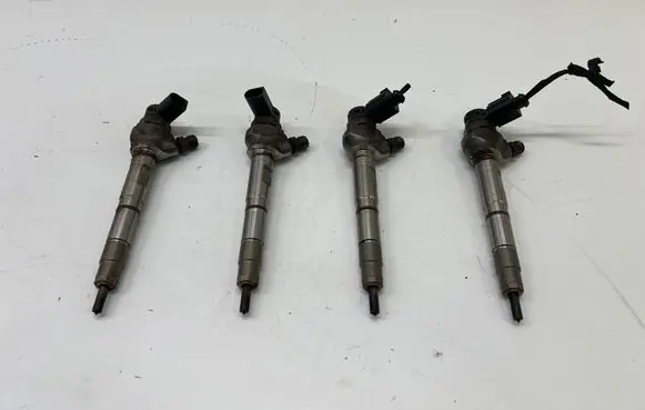 Audi Q5 SQ5 FY Fuel injector 04L130277AE