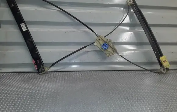 Audi A6 S6 C6 4F Front window lifting mechanism without motor 4F0837461A