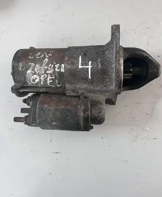 Opel Zafira B Starter motor 55556092 8000048