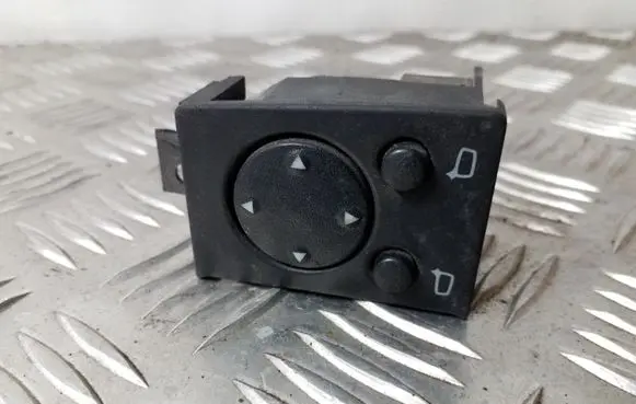 Audi A6 S6 C4 4A Wing mirror switch 4A0959565